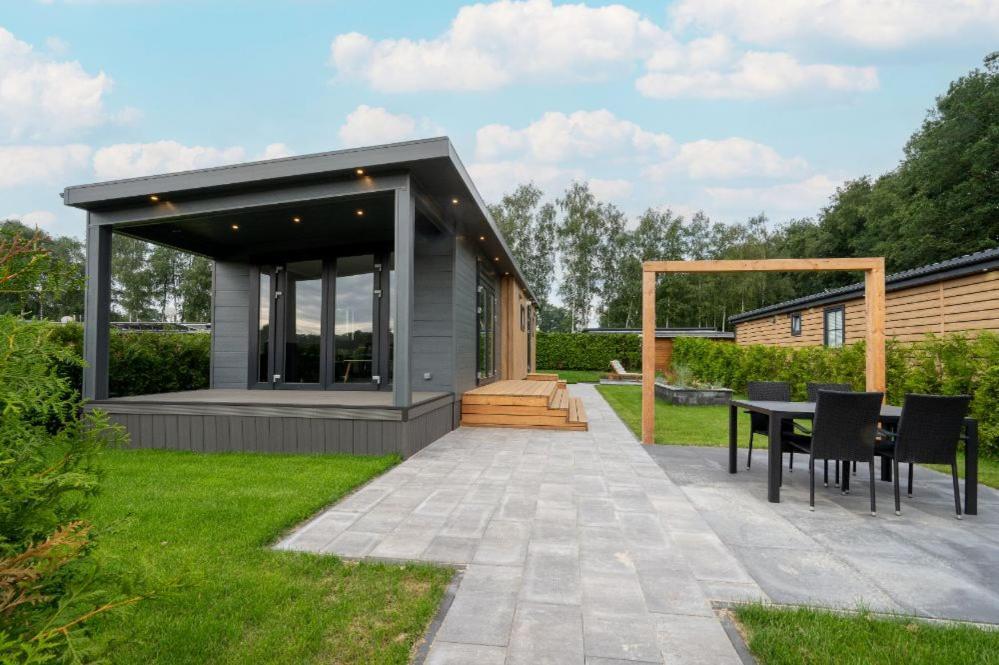 ホテル Recreatiepark Maas En Bos Wellerlooi エクステリア 写真